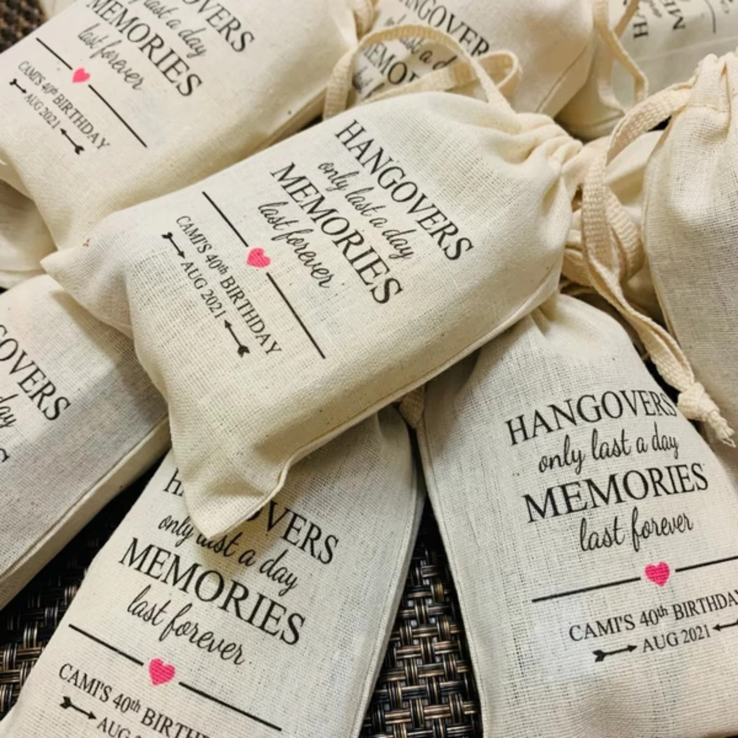 24pcs Spanish Hangover First A - First Aid Bag Kit のレビューと価格