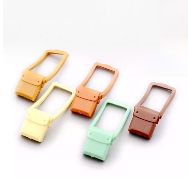 Military Figure Weapons Access - Medicine Cabinet Lock のレビューと価格